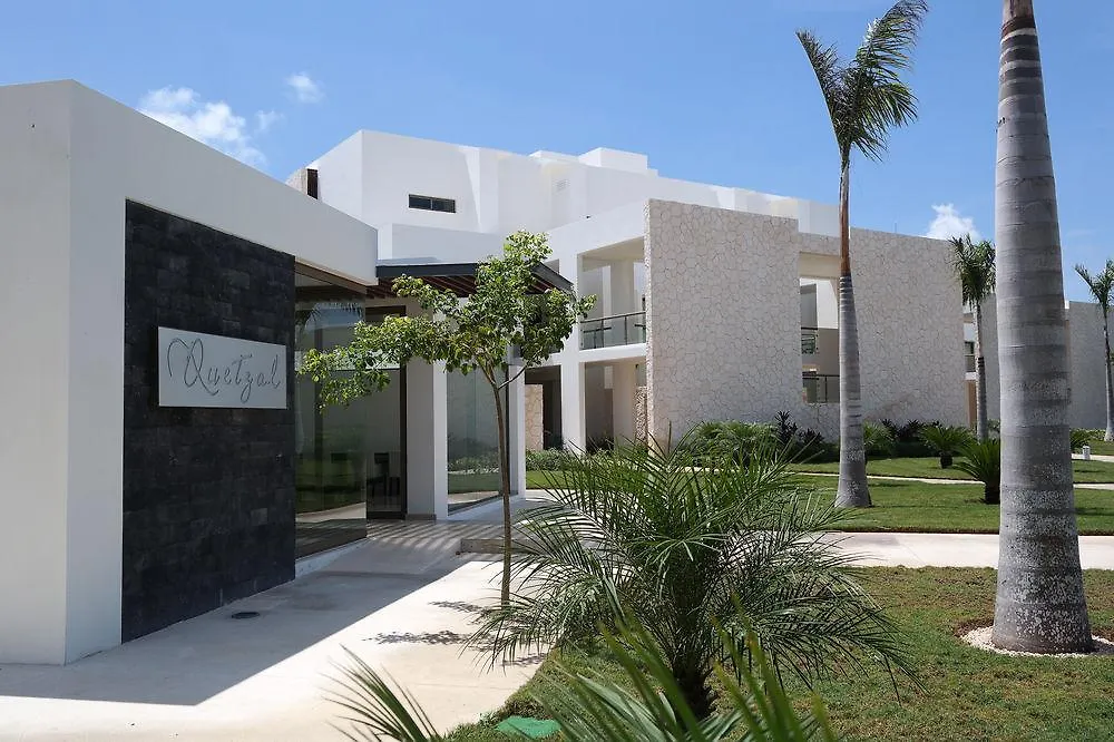 Bahia Principe Vacation Rentals - Four-Bedroom House Akumal Holiday home