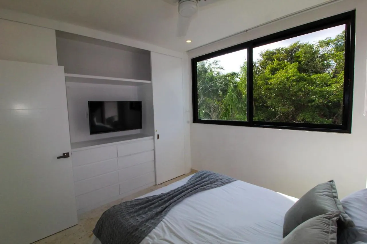 Bahia Principe Vacation Rentals - Four-Bedroom House Akumal 0*,