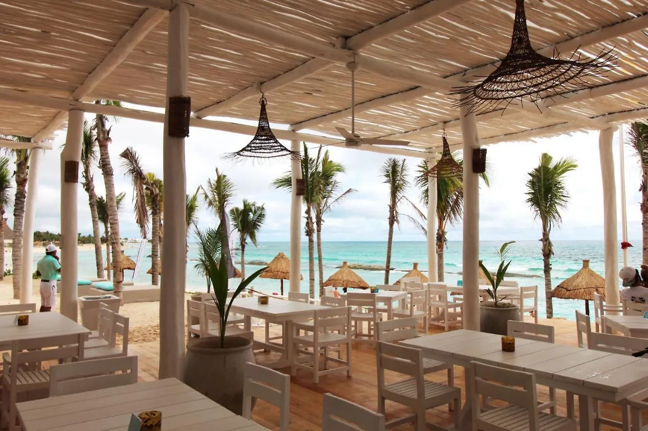 Bahia Principe Vacation Rentals - Four-Bedroom House Akumal
