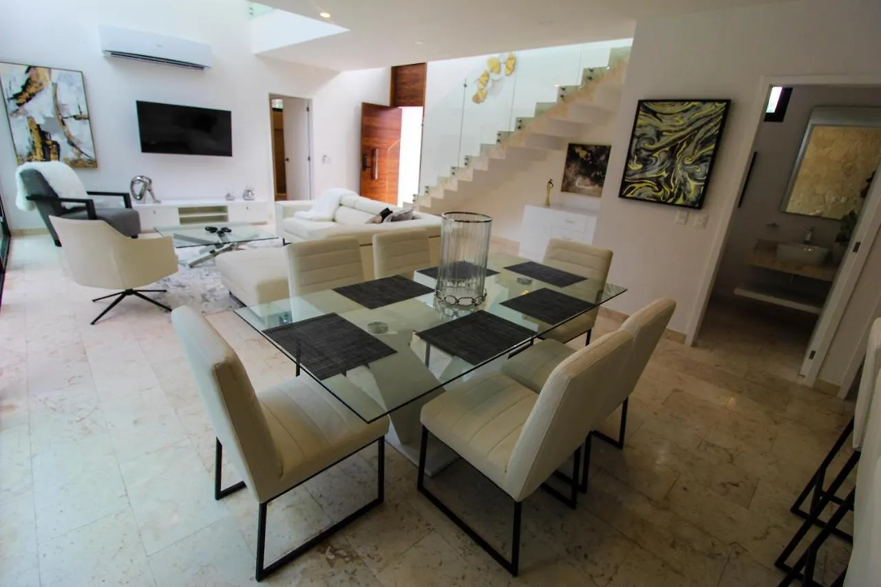 Holiday home Bahia Principe Vacation Rentals - Four-Bedroom House Akumal