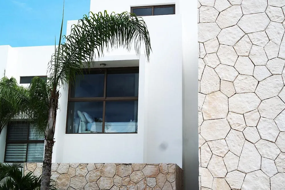 Bahia Principe Vacation Rentals - Four-Bedroom House Akumal Mexico